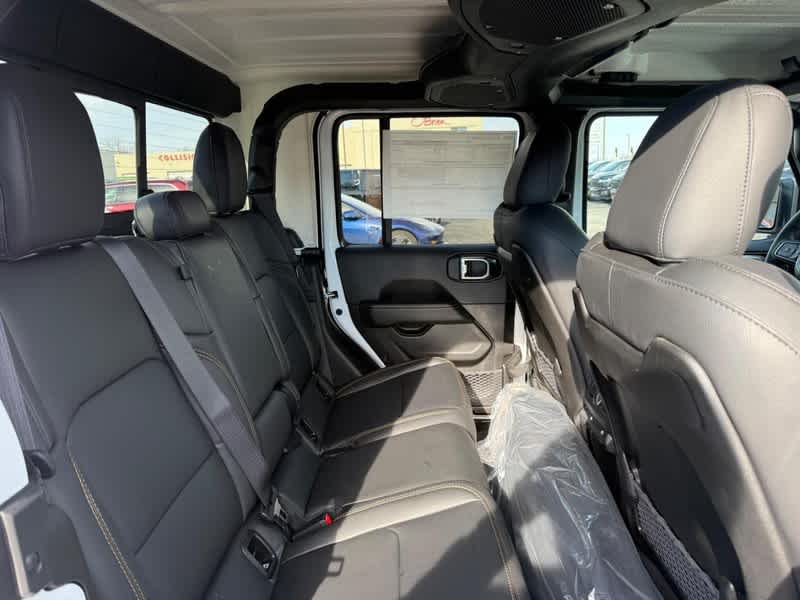 2026 Jeep Gladiator Sport photo 4