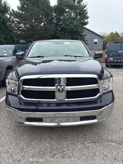 2017 RAM 1500 SLT Quad Cab 4x4 6'4' Box