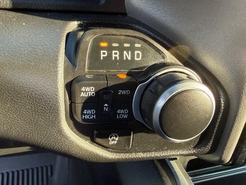 2024 RAM 1500 Big Horn Crew Cab 4x4 5'7' Box