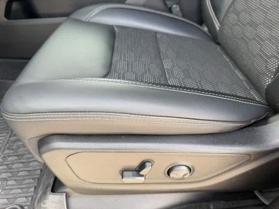 2024 RAM 1500 Big Horn Crew Cab 4x4 5'7' Box