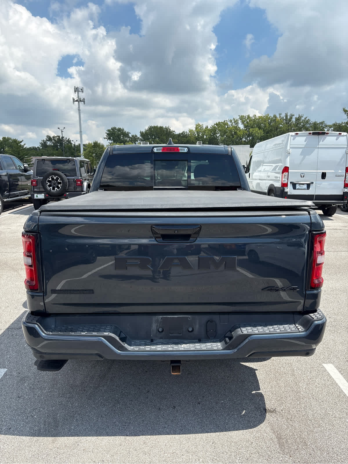 2025 RAM 1500 Big Horn Crew Cab 4x4 5'7' Box