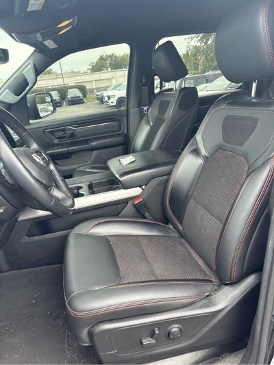 2022 RAM 1500 Big Horn Crew Cab 4x4 5'7' Box
