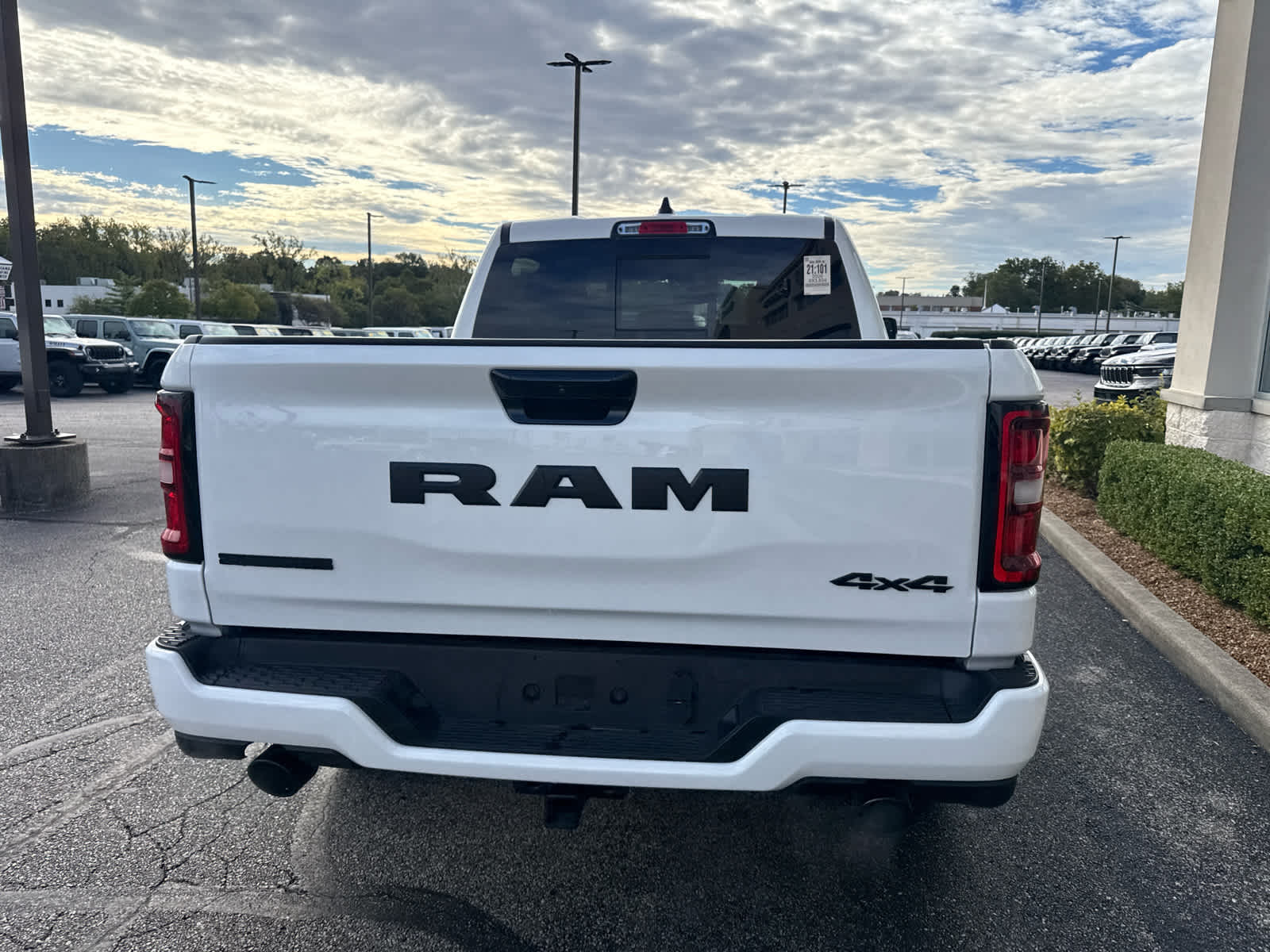 2026 RAM 1500 Big Horn Crew Cab 4x4 5'7' Box