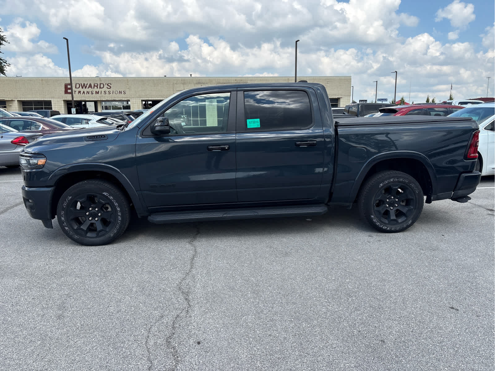 2025 RAM 1500 Big Horn Crew Cab 4x4 5'7' Box