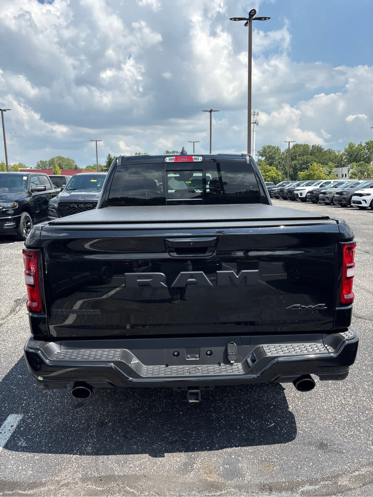 2026 RAM 1500 Big Horn Crew Cab 4x4 5'7' Box