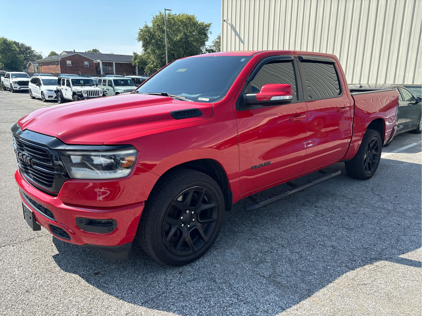 2020 RAM 1500 Big Horn Crew Cab 4x4 5'7' Box