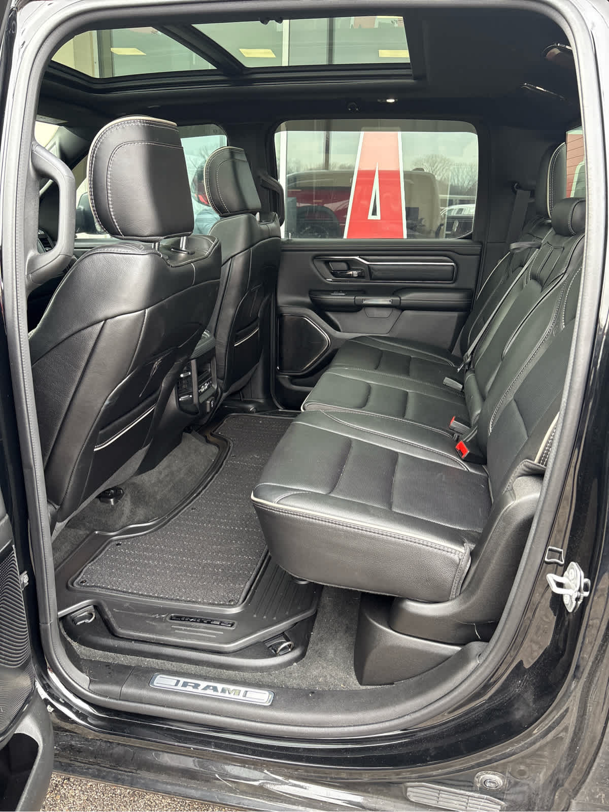 2023 RAM 1500 Limited