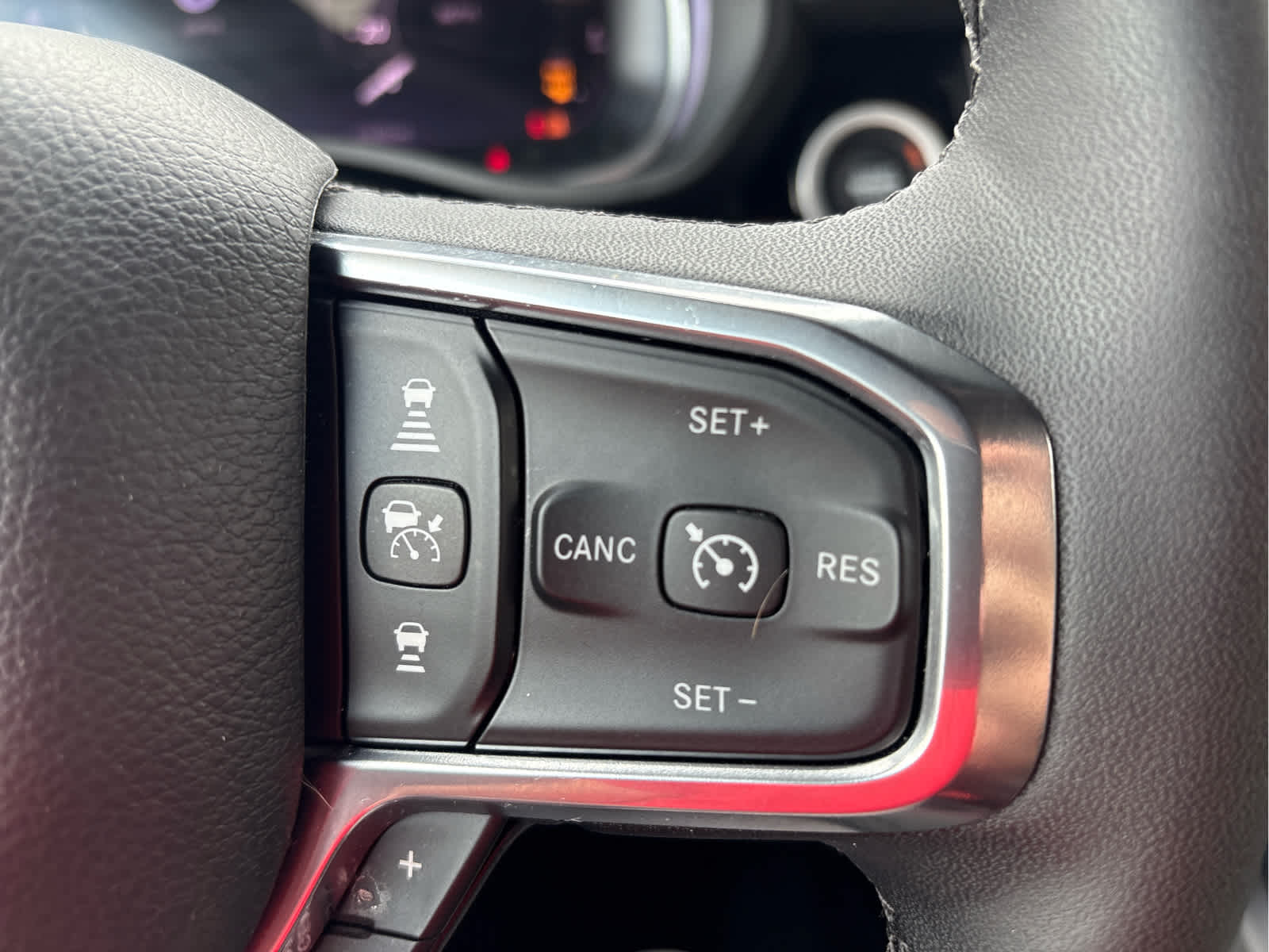 2025 RAM 1500 Laramie Crew Cab 4x4 5'7' Box