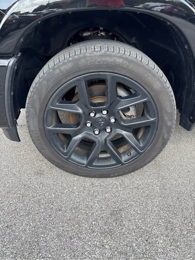 2025 RAM 1500 Laramie Crew Cab 4x4 5'7' Box