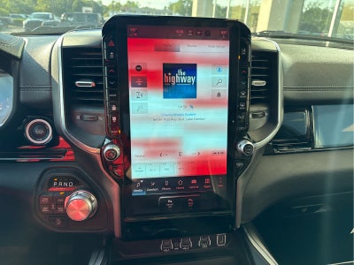 2025 RAM 1500 Laramie Crew Cab 4x4 5'7' Box
