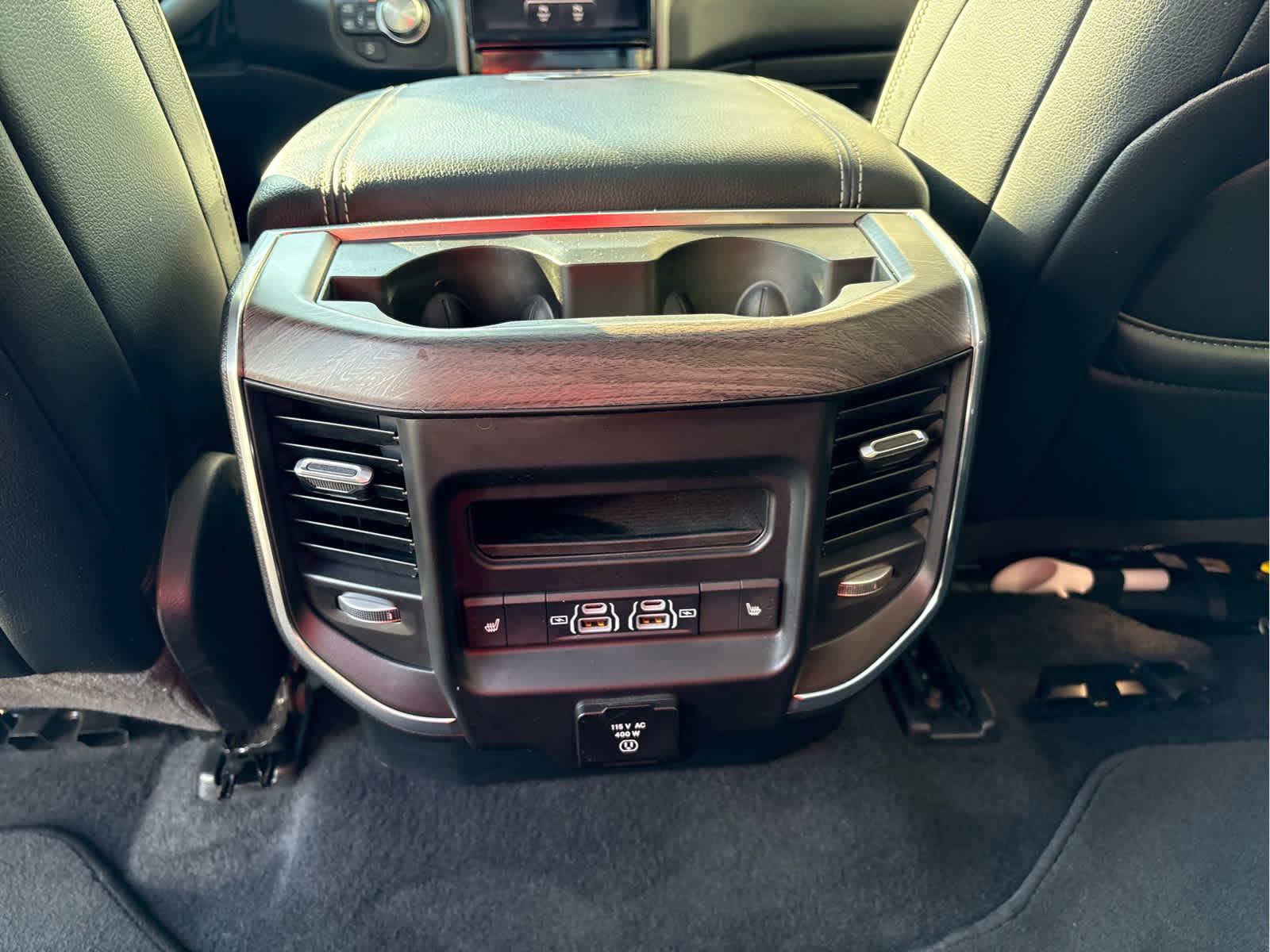 2025 RAM 1500 Laramie Crew Cab 4x4 5'7' Box