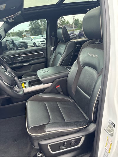 2024 RAM 1500 Laramie Crew Cab 4x4 5'7' Box
