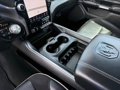 2024 RAM 1500 Laramie Crew Cab 4x4 5'7' Box