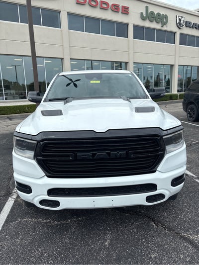 2024 RAM 1500 Laramie Crew Cab 4x4 5'7' Box