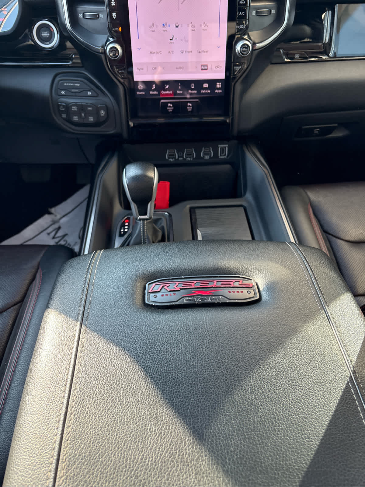 2025 RAM 1500 Rebel Crew Cab 4x4 5'7' Box