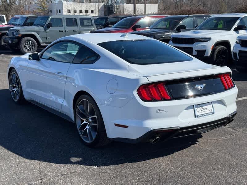 2022 Ford Mustang EcoBoost Premium