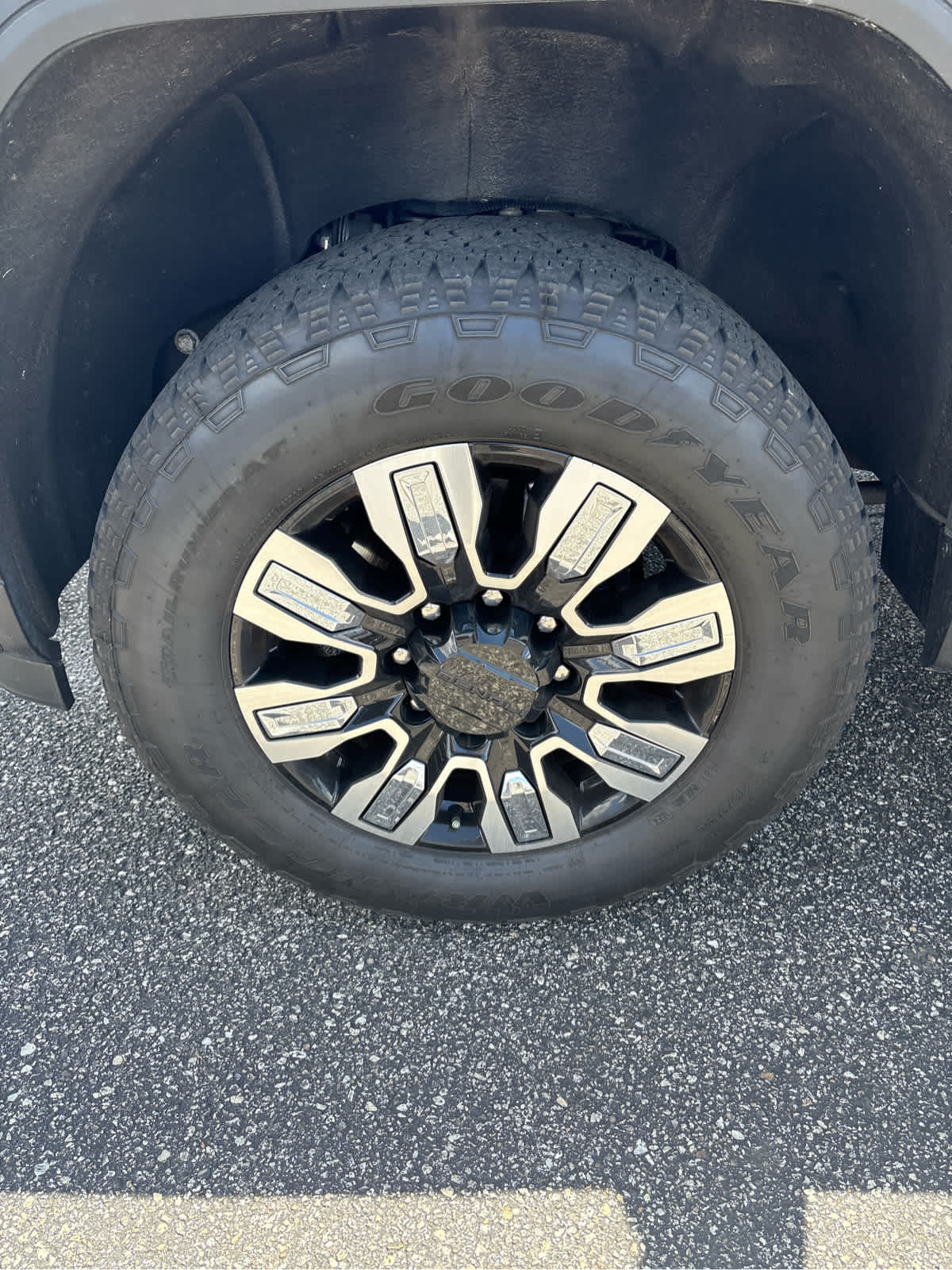 2024 GMC Sierra 2500HD Denali