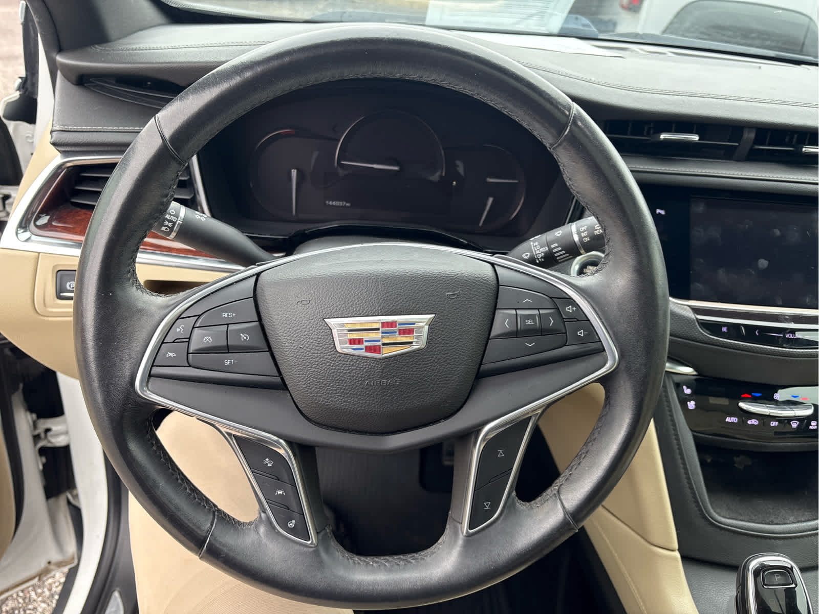 2017 Cadillac XT5 Premium Luxury