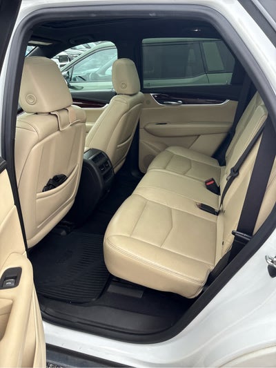 2017 Cadillac XT5 Premium Luxury