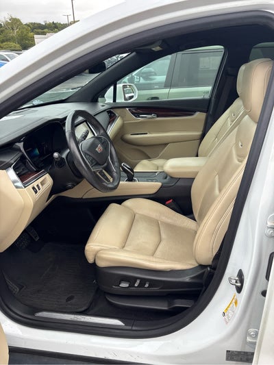 2017 Cadillac XT5 Premium Luxury