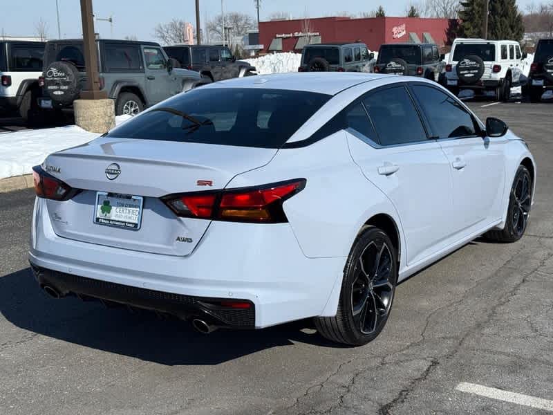 2024 Nissan Altima 2.5 SR