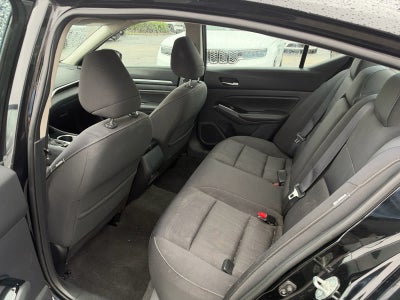 2021 Nissan Altima SV FWD