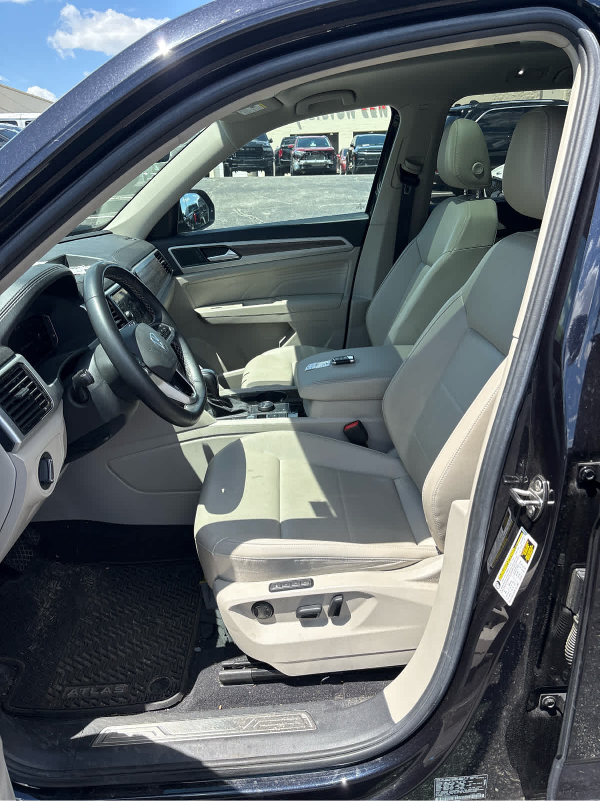 2023 Volkswagen Atlas 3.6L V6 SEL