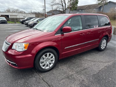 2014 Chrysler Town & Country Touring