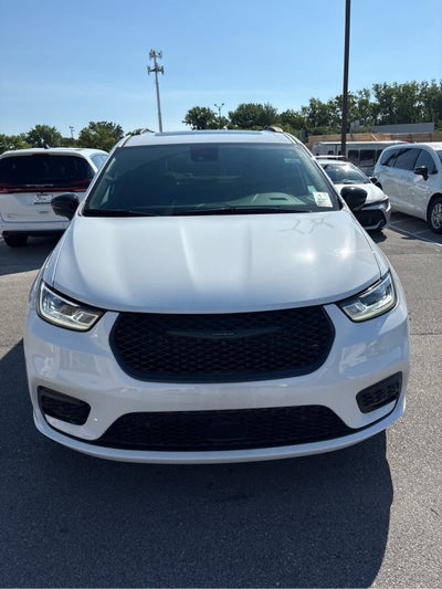 2024 Chrysler Pacifica Limited