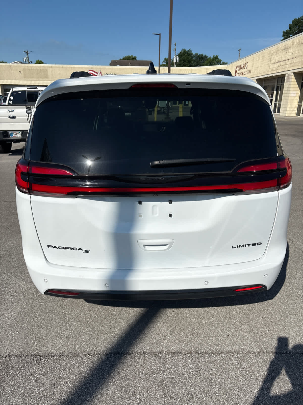 2024 Chrysler Pacifica Limited