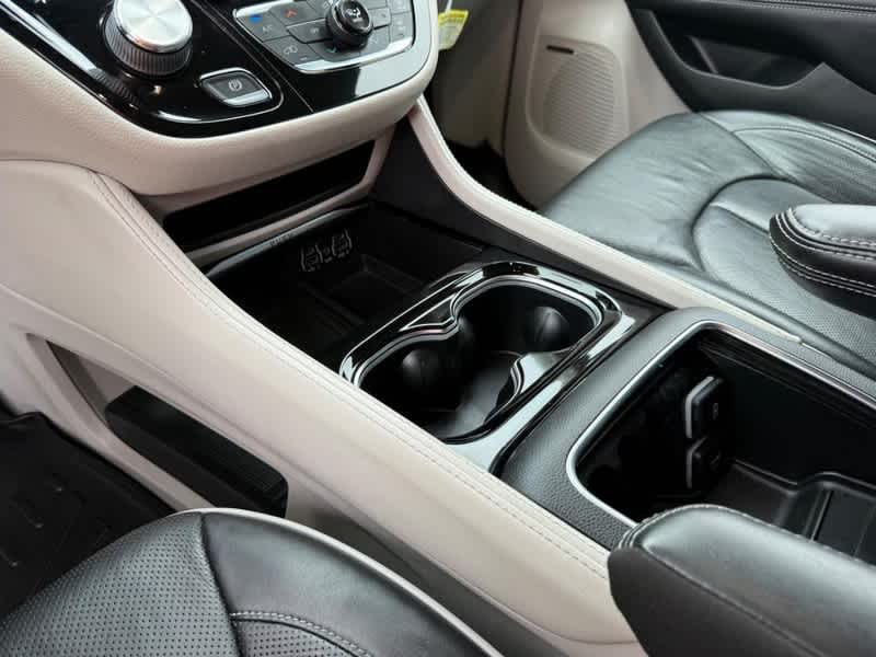 2022 Chrysler Pacifica Limited