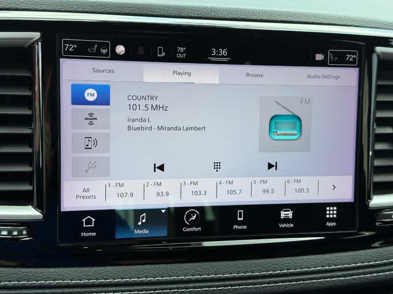 2022 Chrysler Pacifica Touring L
