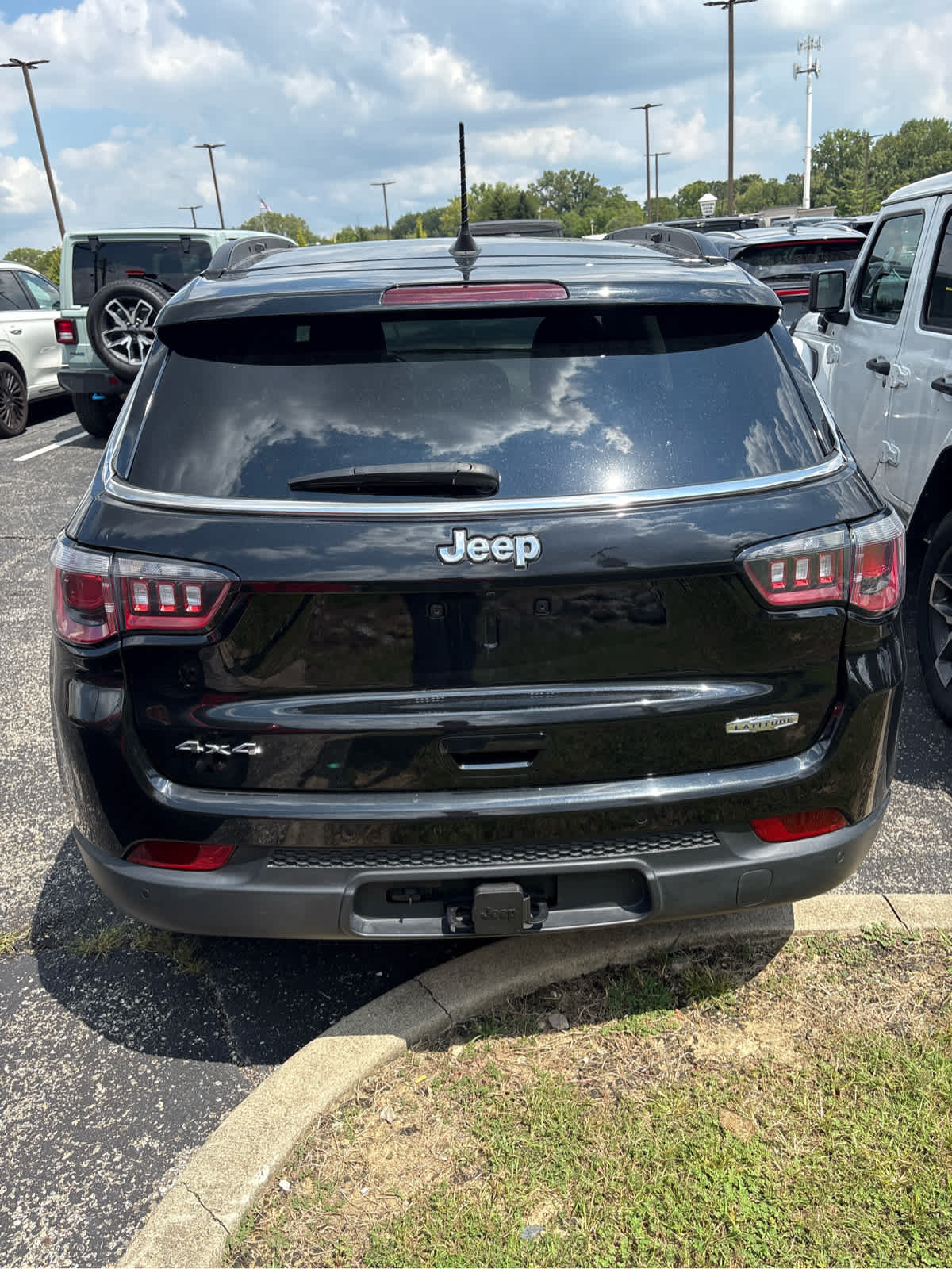 2020 Jeep Compass Sun and Safety 4x4