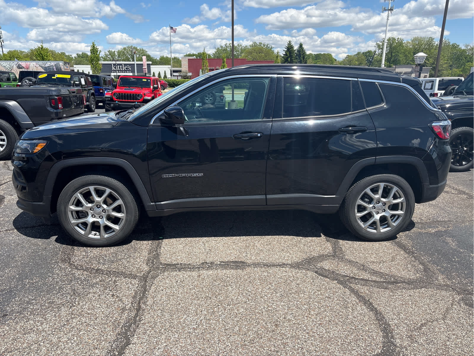 2022 Jeep Compass Latitude Lux