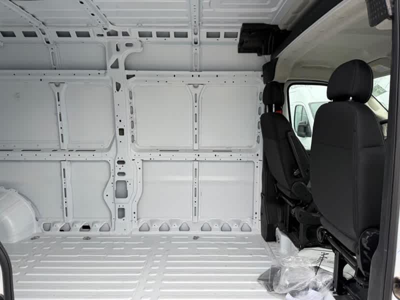 2025 RAM ProMaster 2500 Tradesman