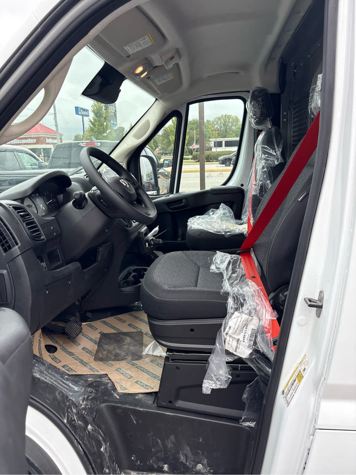 2025 RAM ProMaster 3500 Cargo Van Tradesman Super High Roof 159' WB EXT w/Pass Seat