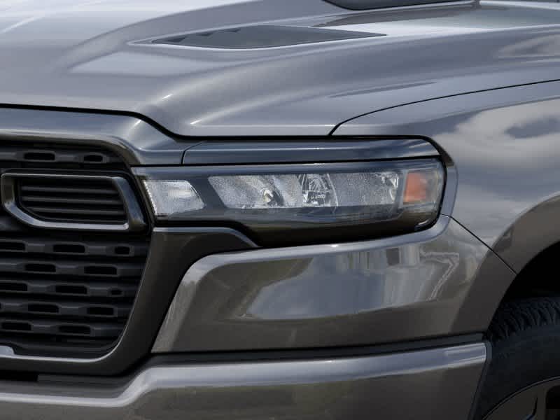 2026 RAM 1500 RAM 1500 EXPRESS CREW CAB 4X4 5'7' BOX
