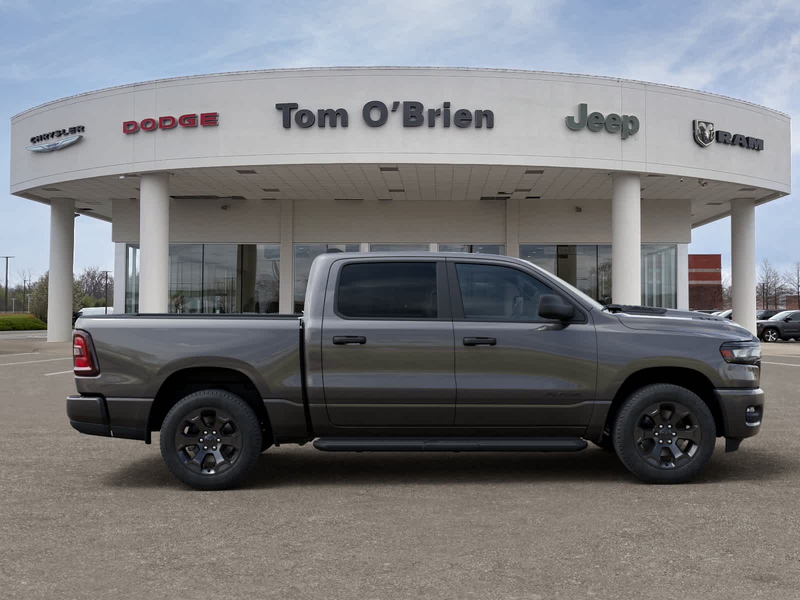 2026 RAM 1500 RAM 1500 EXPRESS CREW CAB 4X4 5'7' BOX