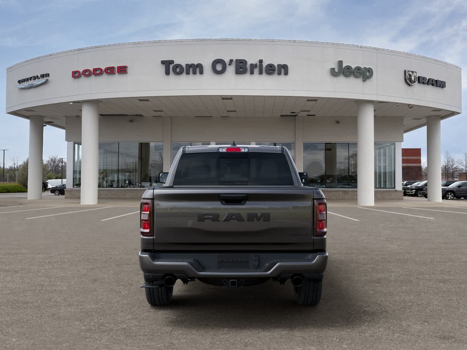2026 RAM 1500 RAM 1500 EXPRESS CREW CAB 4X4 5'7' BOX