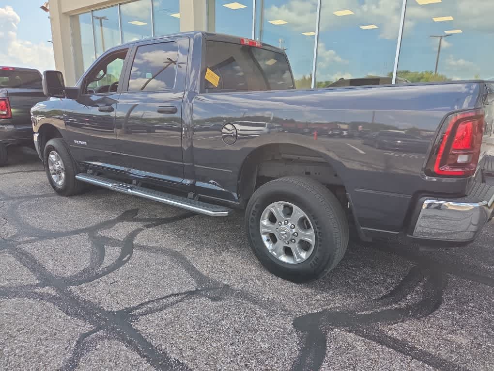 2026 RAM 2500 Big Horn Crew Cab 4x4 6'4' Box