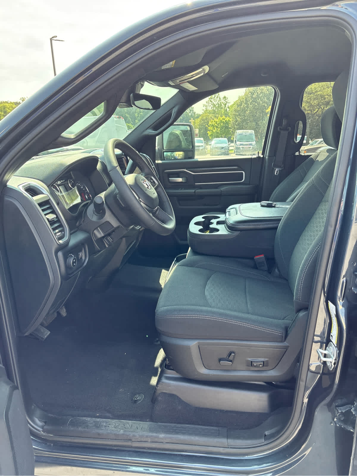 2026 RAM 2500 Big Horn Crew Cab 4x4 6'4' Box