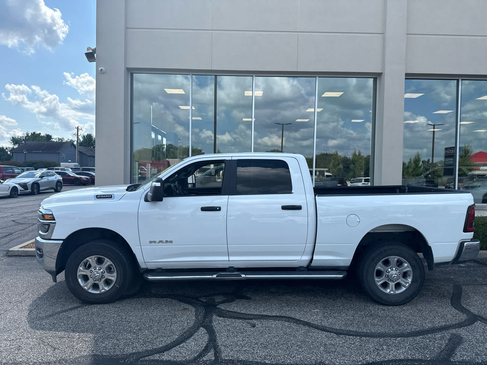 2025 RAM 2500 Big Horn Crew Cab 4x4 6'4' Box
