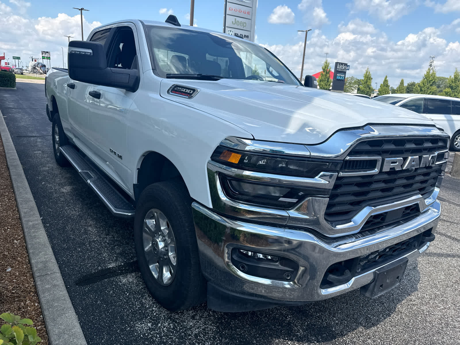 2025 RAM 2500 Big Horn Crew Cab 4x4 6'4' Box