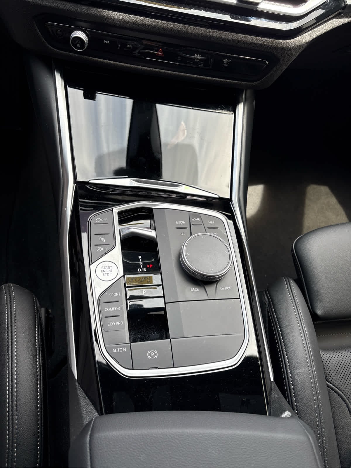 2024 BMW 330i xDrive 330i xDrive