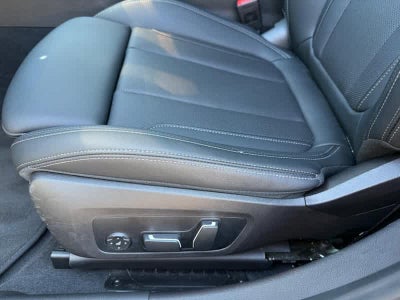 2024 BMW 330i xDrive 330i xDrive