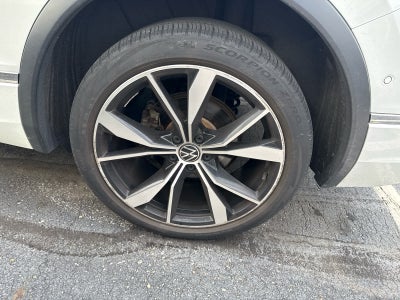 2022 Volkswagen Tiguan 2.0T SEL R-Line