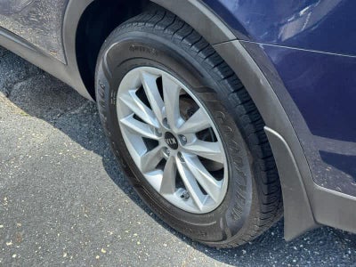 2019 Kia Sorento LX V6