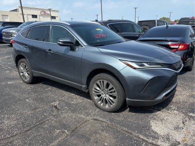 2023 Toyota Venza XLE