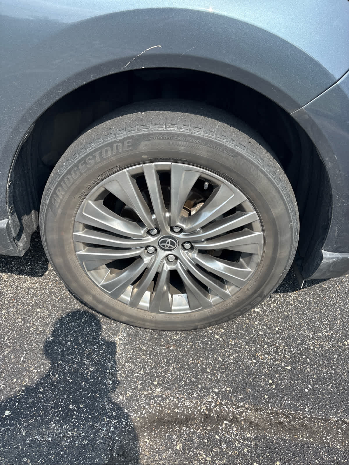 2023 Toyota Venza XLE