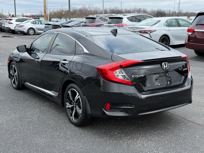 2016 Honda Civic 4dr CVT Touring